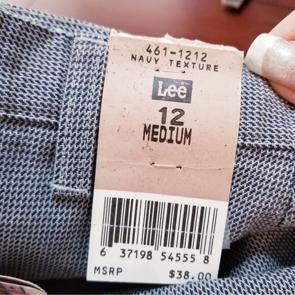 NWT Women’s Lee Performance Khaki Pants Seamed Straight Leg 100% Cotton SZ 12 - Picture 10 of 15